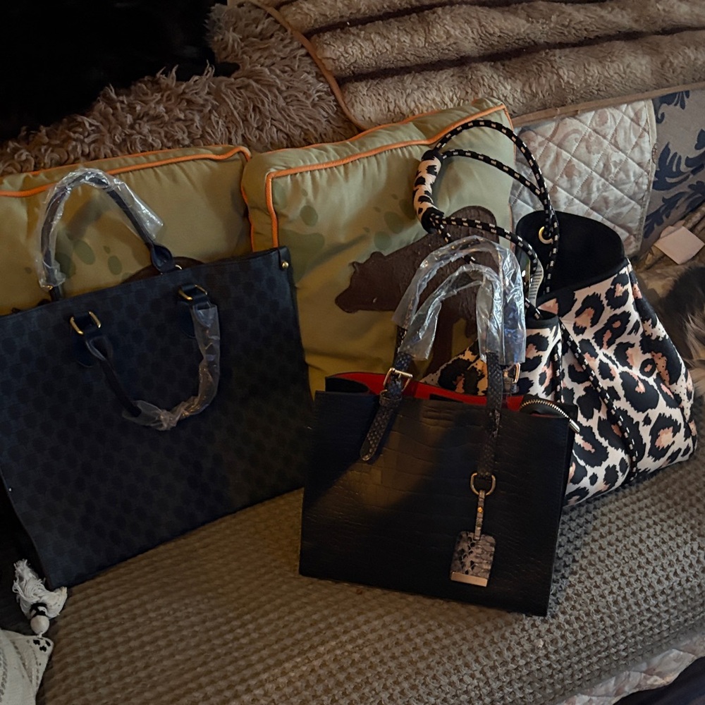 Chic Black and Leopard Print Tote Bag Set
